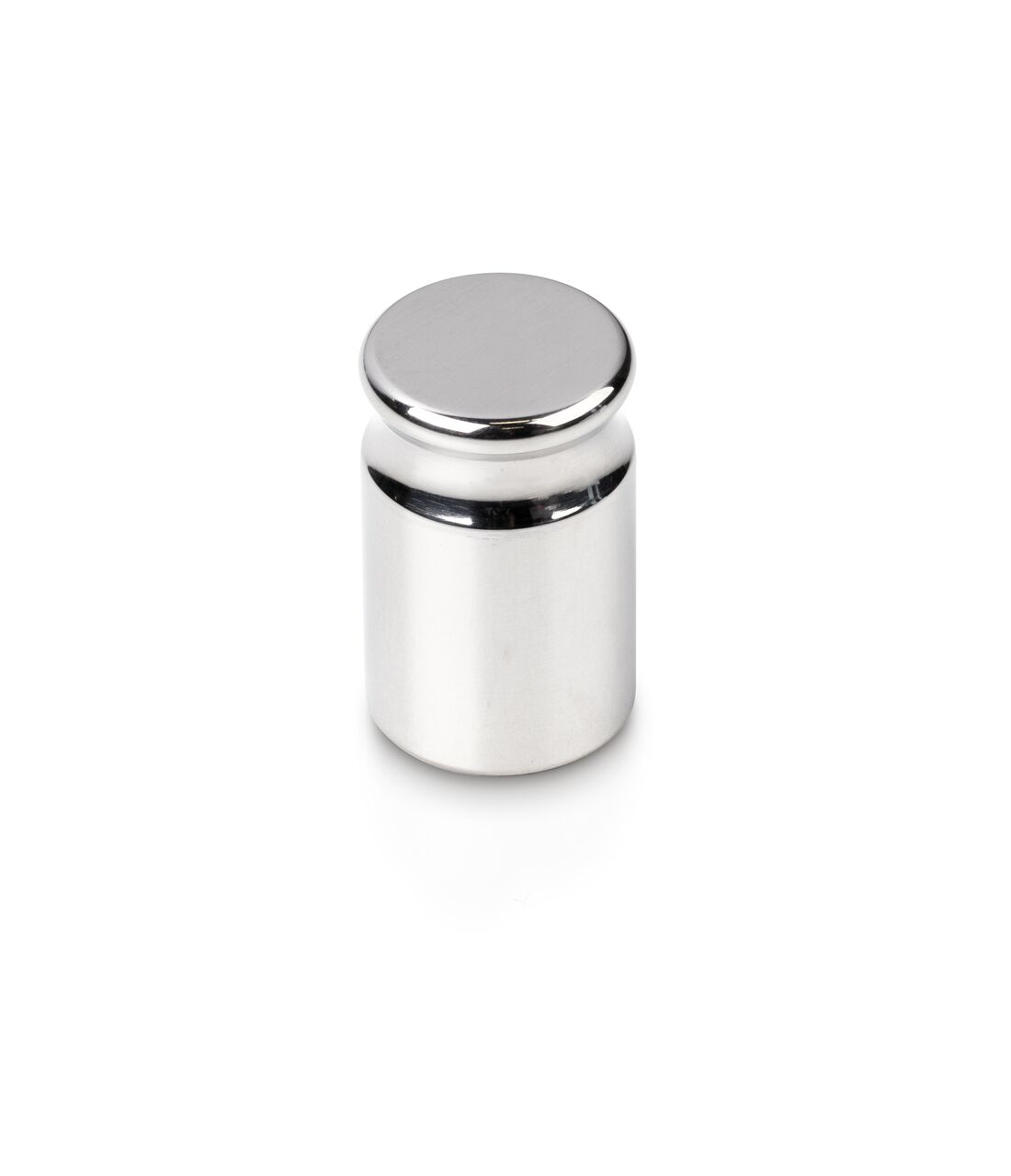 Einzelgewicht in Knopfform auf weißem Hintergrund. Das Gewicht ist Silber.