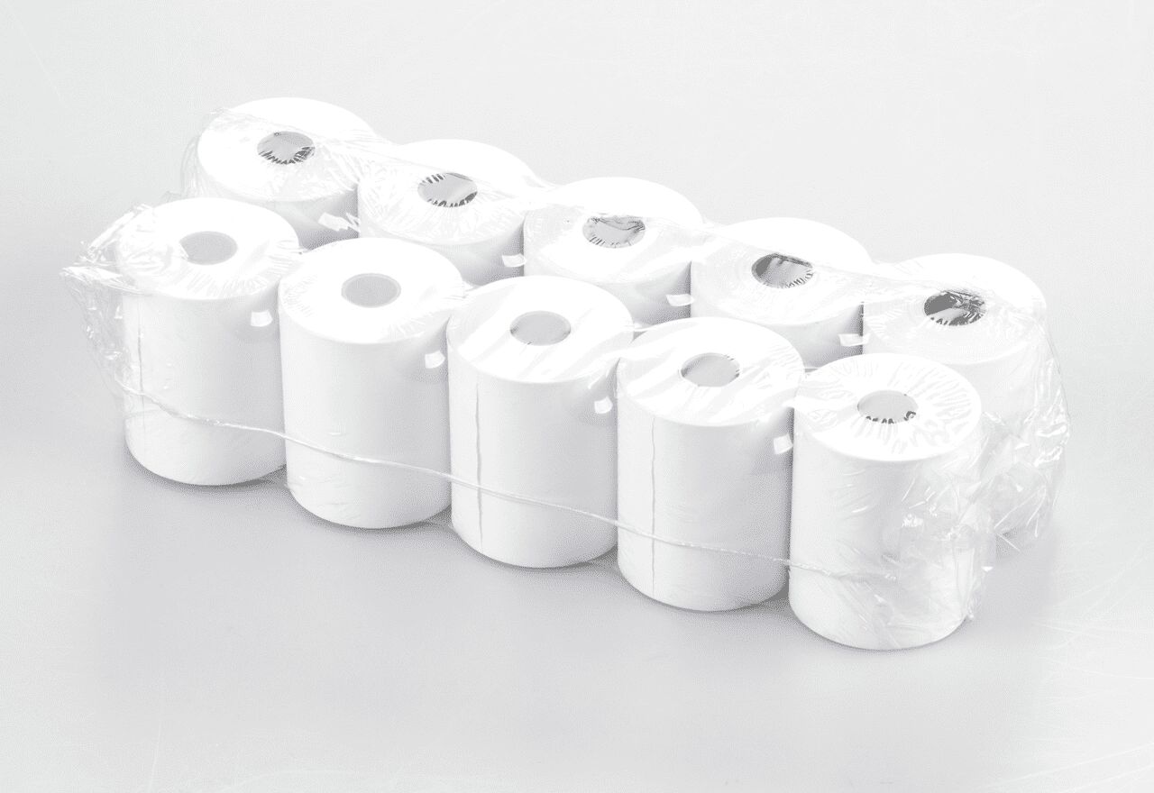 Zehn zusammengeschweißte Papierrollen auf weißem Hintergrund. Die Rollen stehen in zwei Reihen von fünf Rollen.