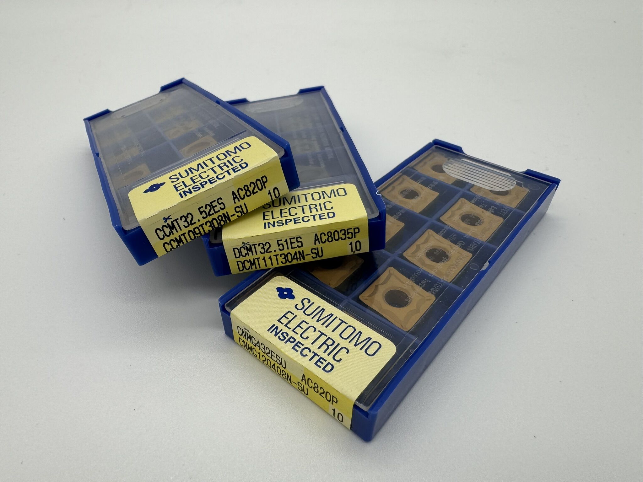 elektronisches Bauteil, überprüft, Kassette, Sumitomo, goldenes Etikett