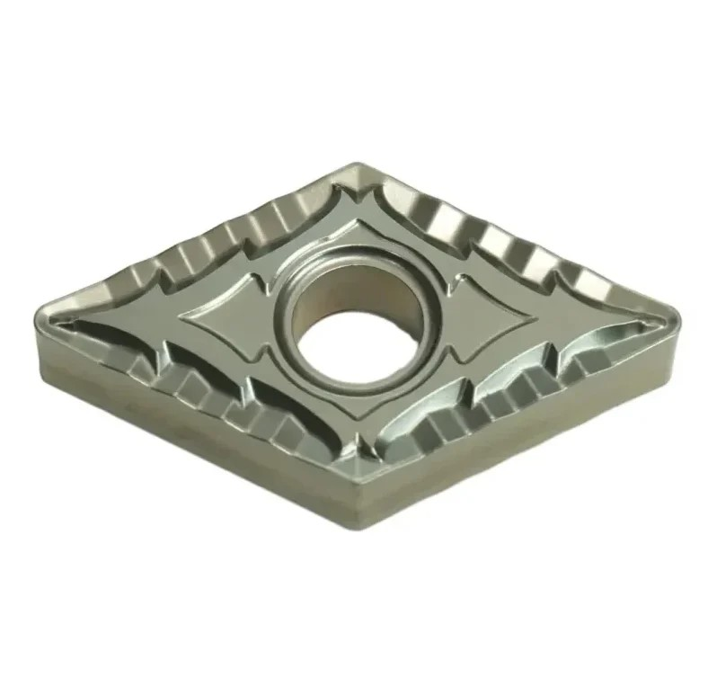 DNMG CERMET 150404 aus CERMET für Stahl - MetavCUT