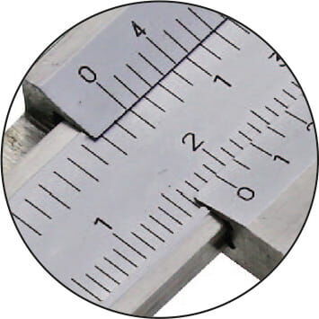 Digitaler Taschen-Messschieber: Nahaufnahme Monoblock Skala, 0,02mm, rostfreier Stahl