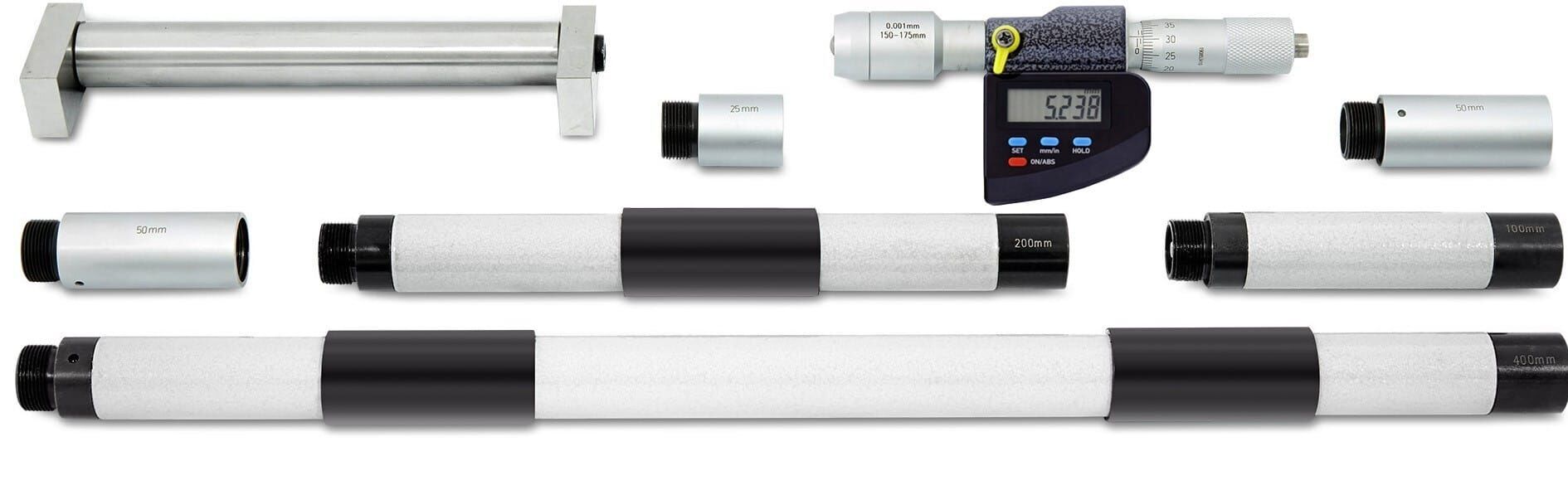 1.500mm Digital Innenmessschraube - Mikrometer mit LCD-Display und mehreren Verlängerungsstangen in Aufsicht, silber