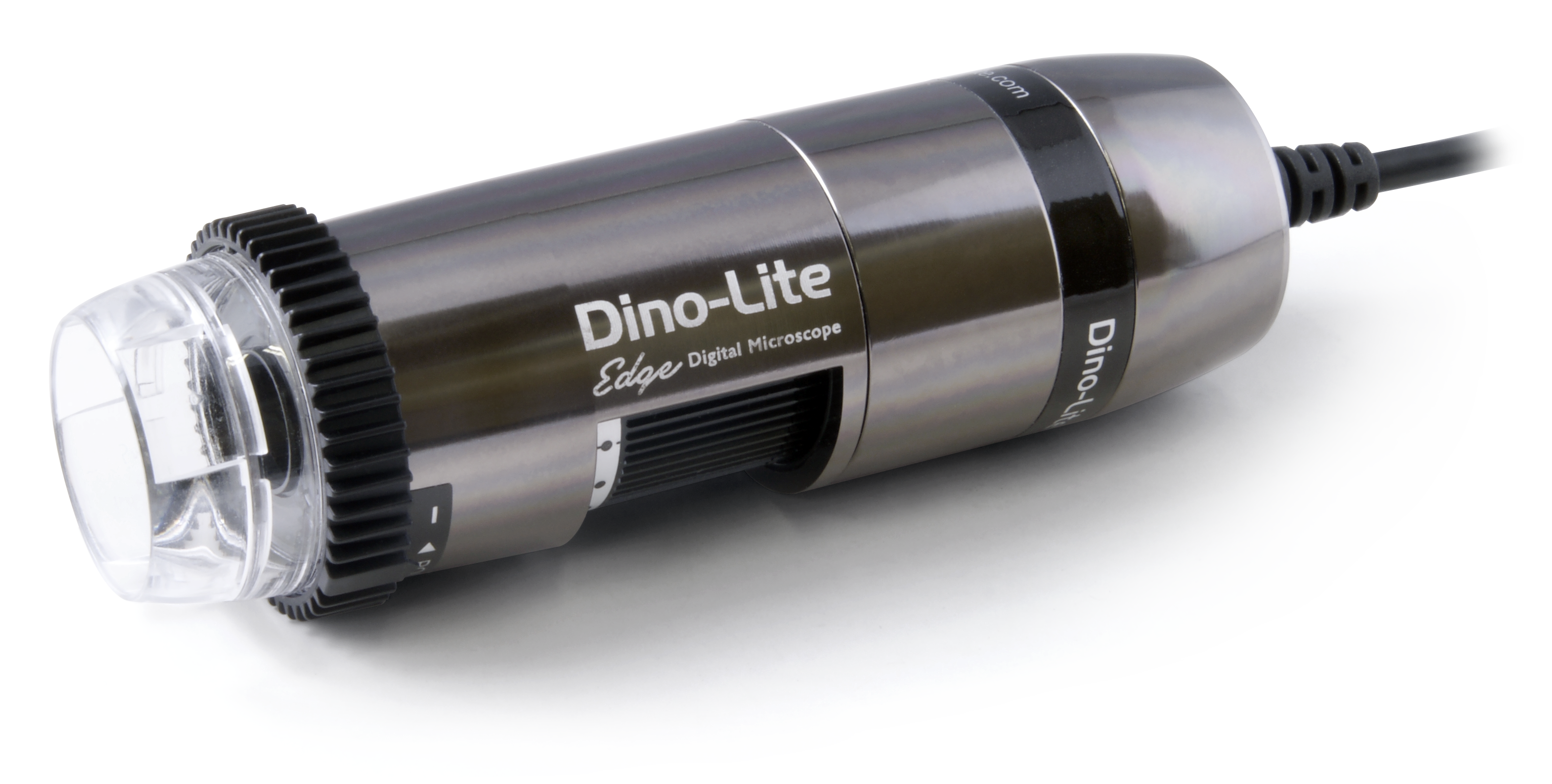 Dino-Lite AM4517MZT Universal Mikroskop: Aluminiumgehäuse, transparente Kappe, USB-Kabel, diagonale Ansicht