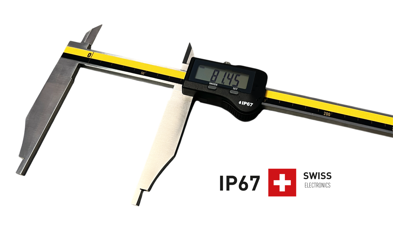 Microtech Digital Messschieber 500mm: silberner Edelstahl, gelbes Band, schwarze Digitalanzeige, ISO 17025 kalibriert